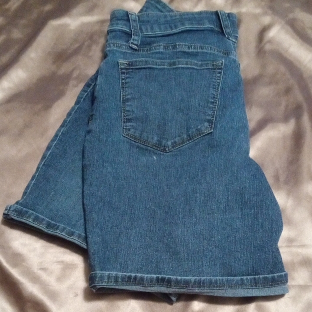 Lee Blue Denim Shorts-Midrise Short Zipper Fly RN130273 - Picture 9 of 10